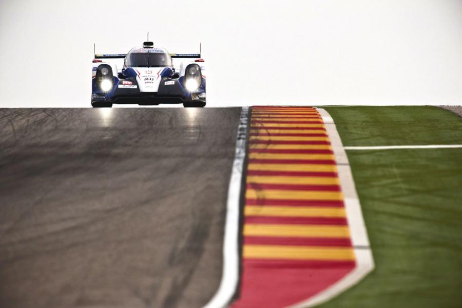  Toyota TS040 Hybrid 2014 года  (фото 50 из 55)
